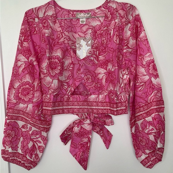 Band of The Free NWT Pink Floral Long Sleeve Lunaria Crop Top - Picture 8 of 9